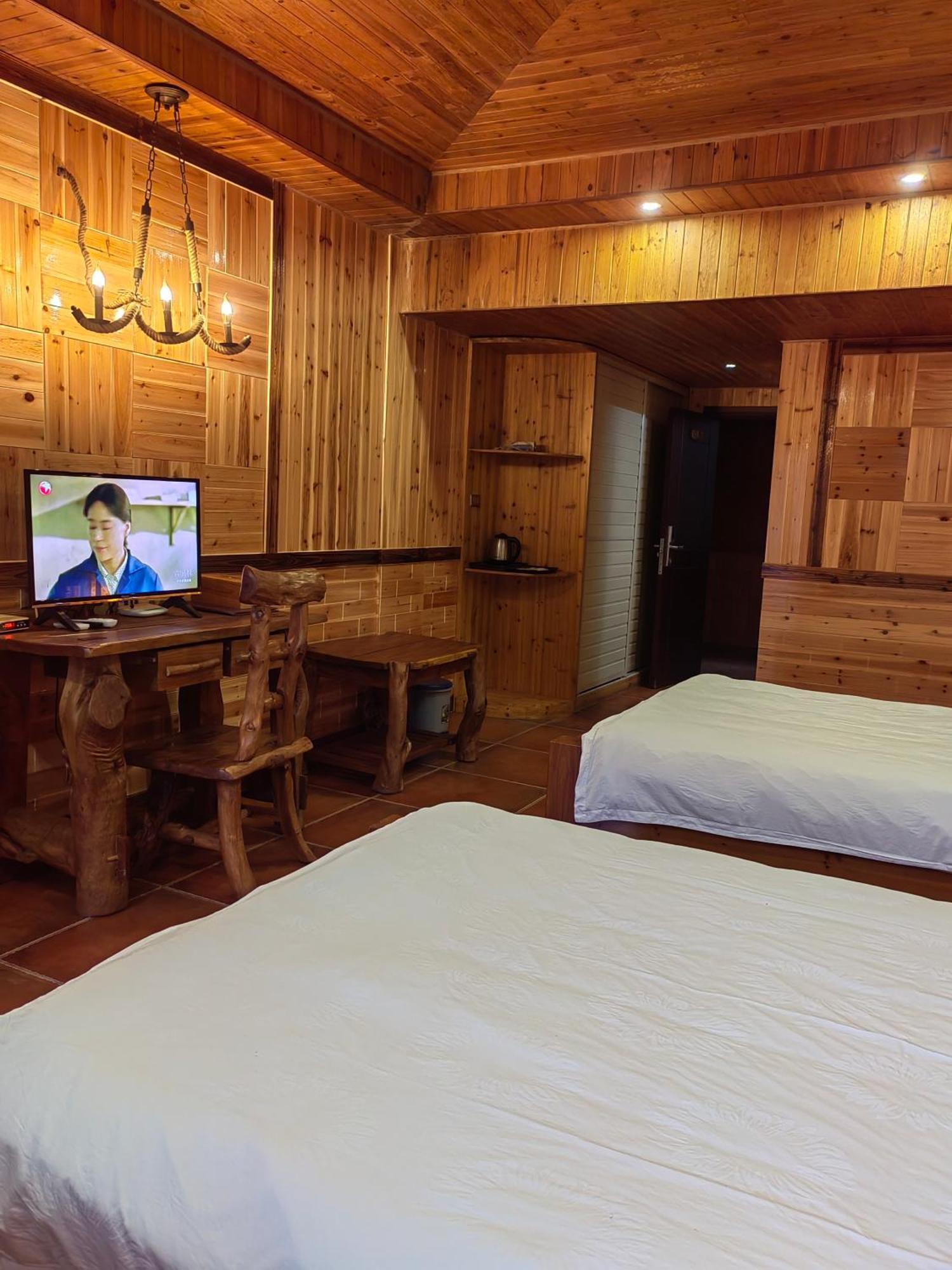 Longji Holiday Hotel Лонгшенг Екстериор снимка