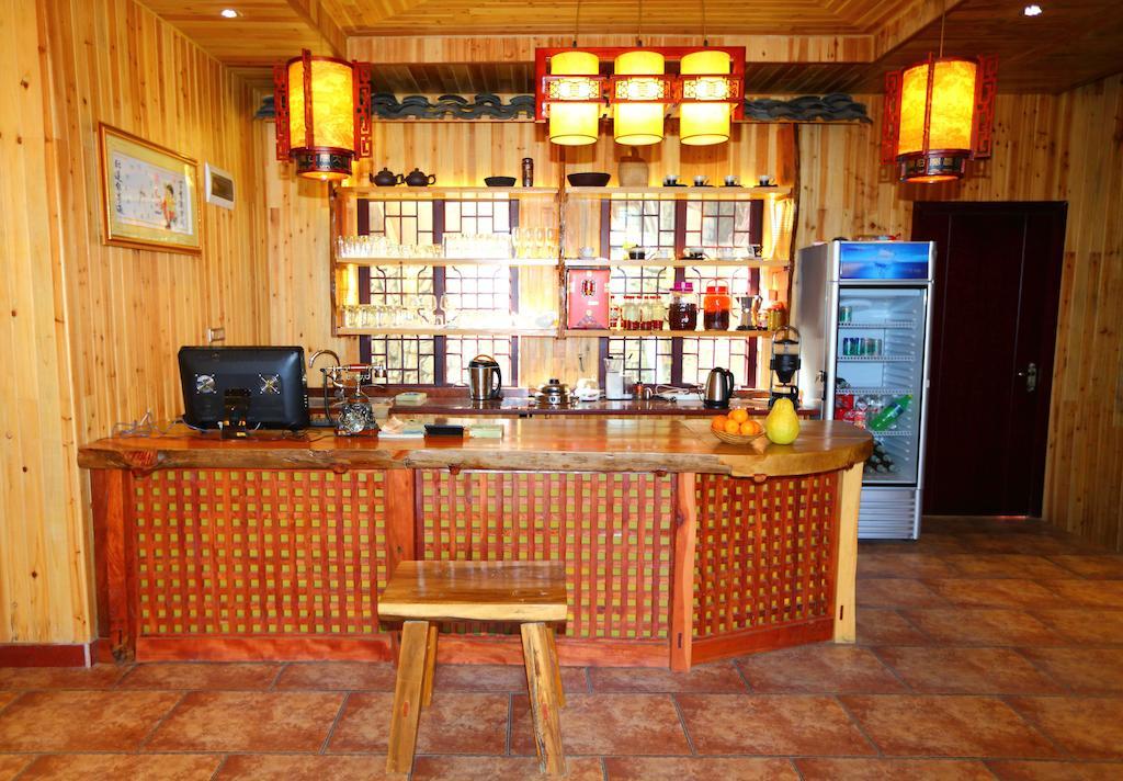 Longji Holiday Hotel Лонгшенг Екстериор снимка