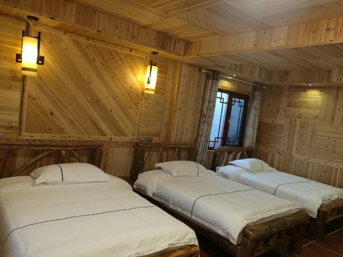 Longji Holiday Hotel Лонгшенг Екстериор снимка